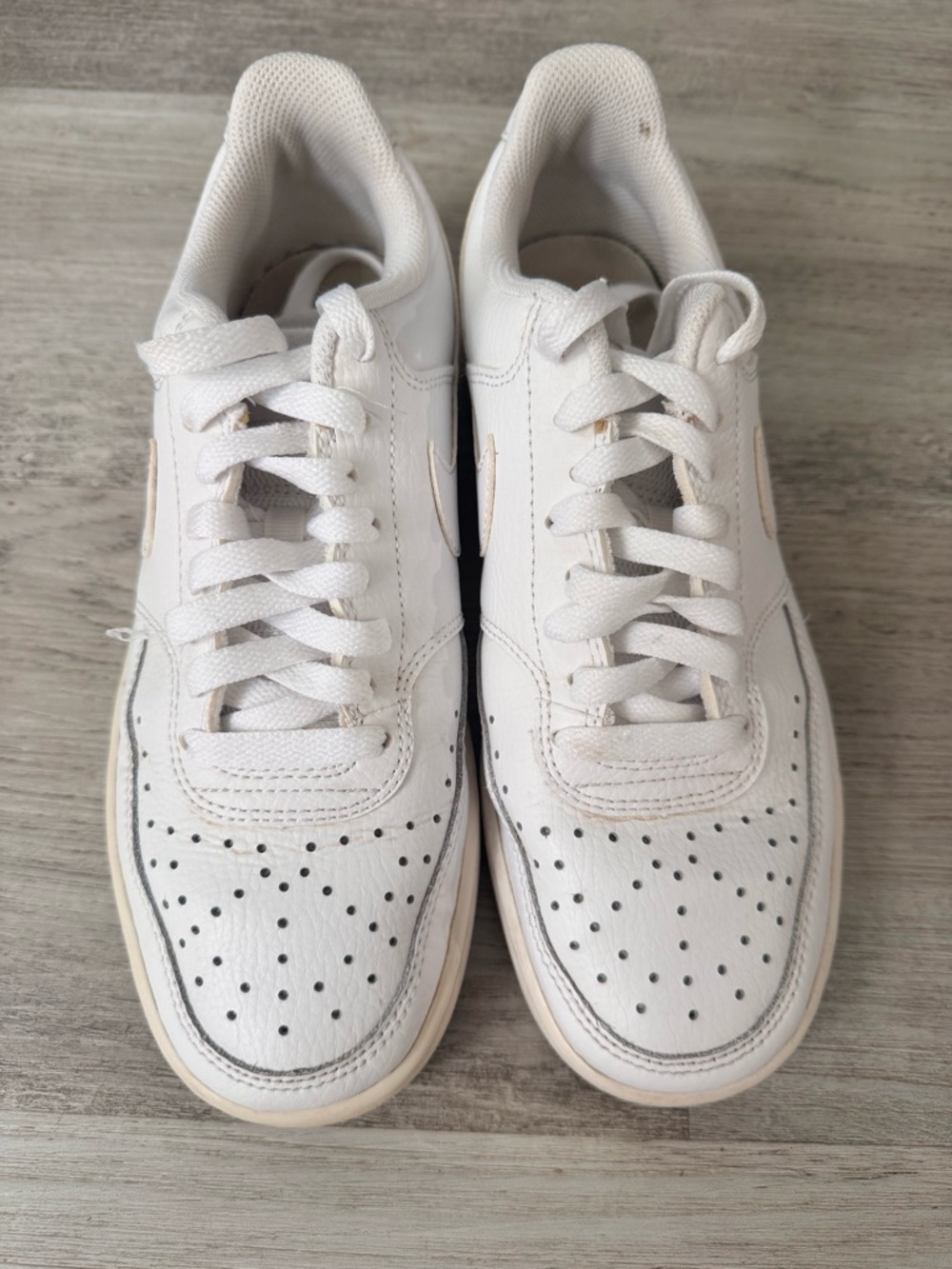 Classic White womens Leather Sneakers